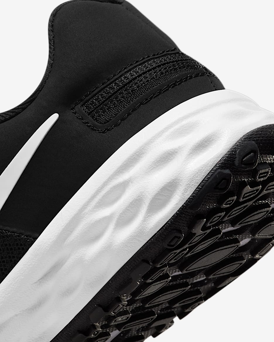 Nike revolution little kid shop